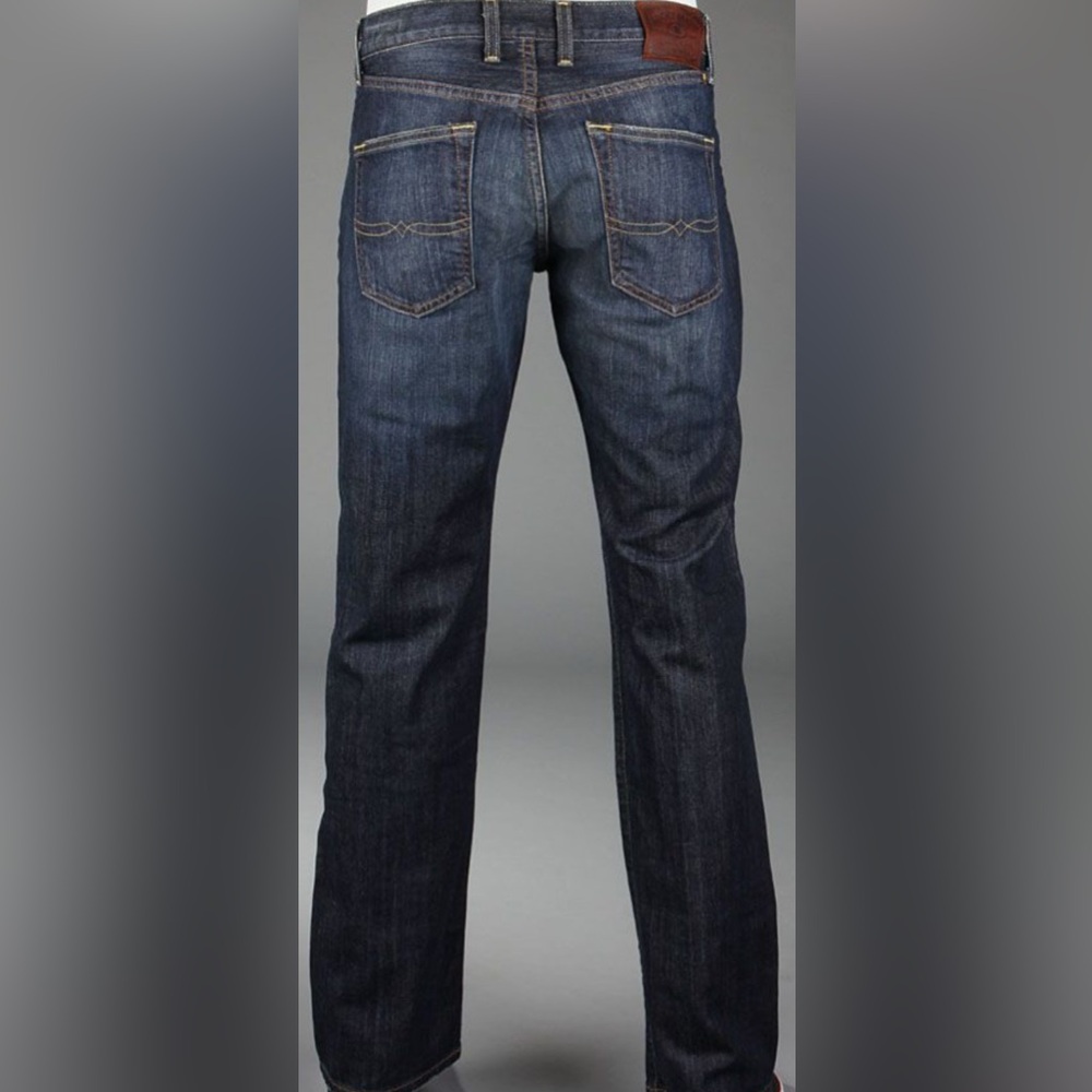 Lucky Brand Blue Relaxed Jeans with Vintage Look